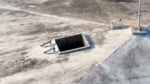 Veja vídeo: leitores flagram caixa d’água da Copasa sem tampa