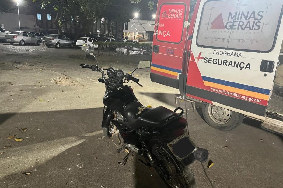 PM recupera moto furtada no bairro São João de Deus, em Divinópolis