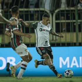Galo briga pela liderança diante do perigoso Tricolor. Fluminense x Atlético. A Minas FM transmite.