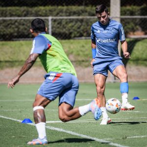 Cruzeiro terá mais tempo para treinar em maio.