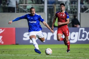 Cruzeiro prioriza contrata&ccedil;&atilde;o de atacante.