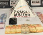 Divinópolis: PM prende homem por tráfico de drogas e captura foragido da Justiça