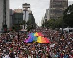 Maior parada LGBT do mundo será no próximo domingo