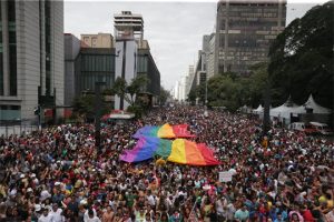 Maior parada LGBT do mundo será no próximo domingo