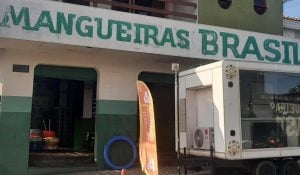Est&uacute;dio m&oacute;vel Minas FM direto do anivers&aacute;rio de 39 anos da Mangueiras Brasil