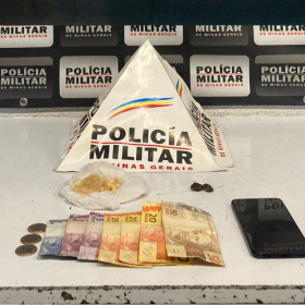 Divinópolis: PM prende homem por tráfico de drogas no bairro São João de Deus