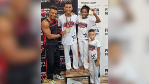 Divinopolitanos ganham campeonato mineiro de capoeira em BH