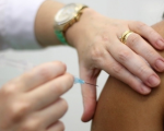 Vacina contra influenza está disponível para toda a população de Divinópolis