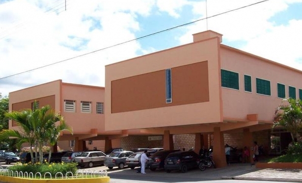 Idosa que estava internada na UPA Divinópolis morre em Oliveira após insuficiência renal
