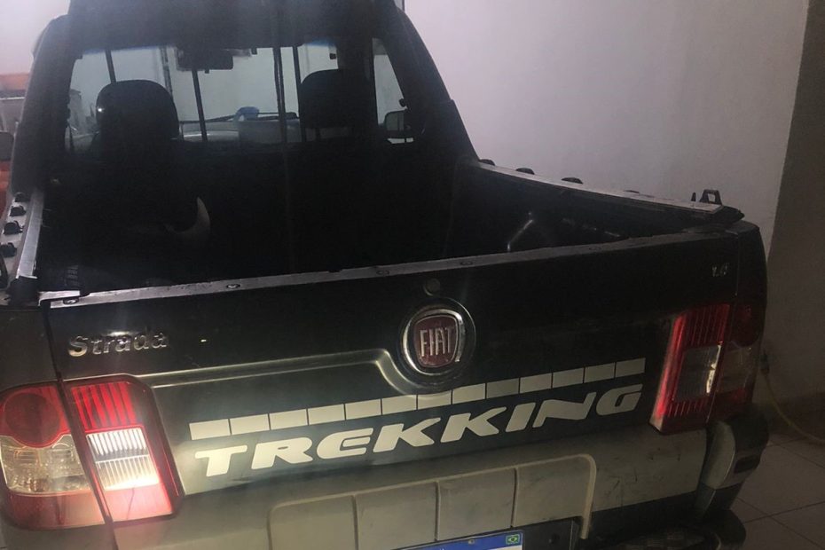 Sogra é presa por furtar caminhonete e 80 pneus de empresa da nora em Divinópolis
