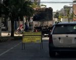 Obra da Copasa deixa trânsito lento no Centro de Divinópolis
