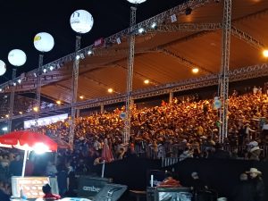 Confira fotos da &uacute;ltima noite da Divinaexpo