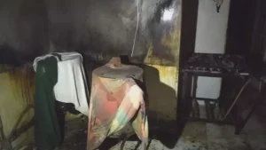 Lagoa da Prata: Cozinha de bar pega fogo