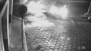 Acidente entre carro e moto deixa dois feridos em Formiga
