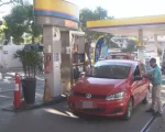 Divinópolis: Motoristas fazem fila para abastecer no 'Dia Livre de Impostos'