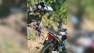 Dupla é detida após roubo de moto em Perdigão