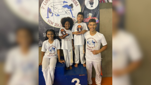 Grupo divinopolitano de capoeira se destaca em campeonato regional