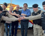 Domingos Sávio entrega duas viaturas à Polícia Militar na região Centro-Oeste