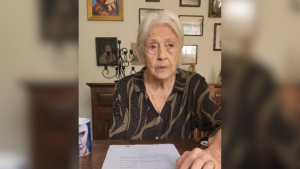 Adélia Prado se pronuncia sobre os prêmios recebidos