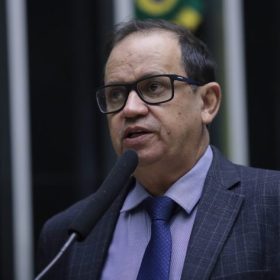 Câmara aprova urgência para projeto que equipara aborto de gestação acima de 22 semanas a homicídio