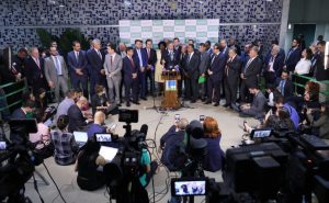 Projeto sobre aborto ser&aacute; debatido por comiss&atilde;o no segundo semestre, afirma Lira