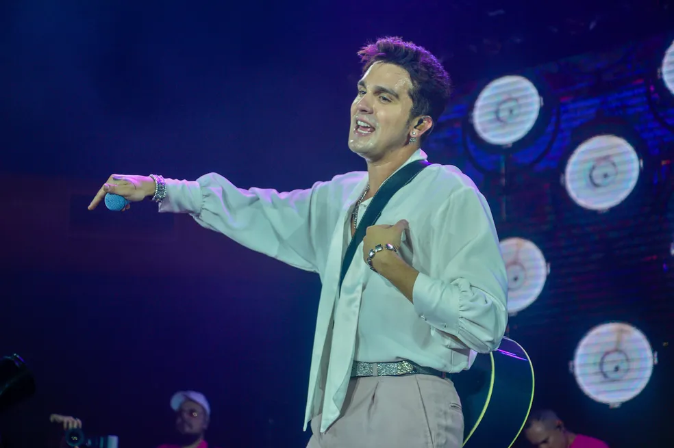 Equipe de Luan Santana emite nota após cancelamento e diz que não houve mau súbito