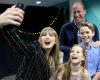 Príncipe William tira foto com Taylor Swift