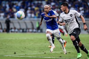 Raposa começa o returno diante do líder. Botafogo x Cruzeiro. A Minas FM transmite.