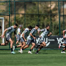 Galo ter&aacute; &ldquo;refor&ccedil;os&rdquo; contra o S&atilde;o Paulo.