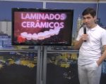 Quadro especial explica o tratamento estético dos dentes que está em alta, laminados e cerâmico