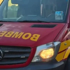 Ciclista que trafegava na contramão fica ferido após colisão com carro em Formiga