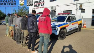 Arcos: Pol&iacute;cia de Meio Ambiente prende 8 garimpeiros
