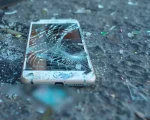Itaúna: Jovem tenta quebrar celular para eliminar provas, mas é preso