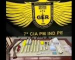 Itaúna: Trio é preso com drogas e armas que estavam escondidas em bananeira
