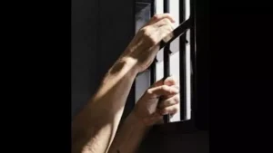 Arcos: Idoso &eacute; preso por agredir o filho; ele j&aacute; foi detido em 2024 por matar outro filho