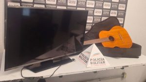 Homem que furtou TV e violão é preso em Divinópolis