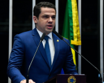 Castellar Neto toma posse como novo senador por Minas Gerais