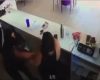 Mulher é esfaqueada dentro de loja na cidade de Pitangui