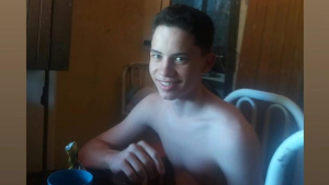 Fam&iacute;lia procura por adolescente desaparecido em Carmo do Cajuru