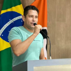 Justi&ccedil;a determina que Washington Moreira assuma lugar de Z&eacute; Braz na C&acirc;mara de Divin&oacute;polis