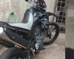 Ladrões armados levam moto em Divinópolis