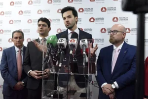 [R&Aacute;DIO] Presidente da ALMG afirma que RRF ser&aacute; votado &ldquo;em &uacute;ltima inst&acirc;ncia&rdquo;