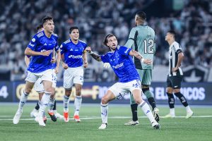 Seabra tem a famosa &ldquo;dor de cabe&ccedil;a&rdquo; boa para escalar o Cruzeiro.
