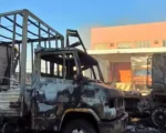 Nova Serrana: Incêndio destrói dois caminhões em transportadora