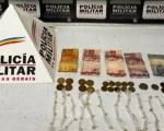 Divinópolis: PM prende jovem com 52 pedras de crack após denúncia