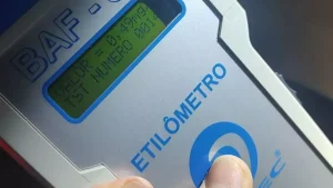 Divin&oacute;polis: Motorista preso por dirigir b&ecirc;bado na MG-050 &eacute; liberado, ap&oacute;s pagar fian&ccedil;a