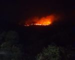 Incêndio de grandes proporções atinge área próxima à Fazenda Didi Paraná em Divinópolis