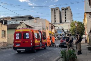 Cadeirante morto em Divinópolis tinha passagens por homicídio e outros crimes, diz PM