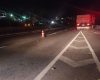 Foragido da Justiça é atropelado por carreta na MG-050, em Divinópolis