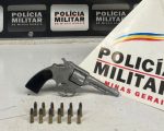 Homem é preso com arma escondida debaixo do tanque em Divinópolis